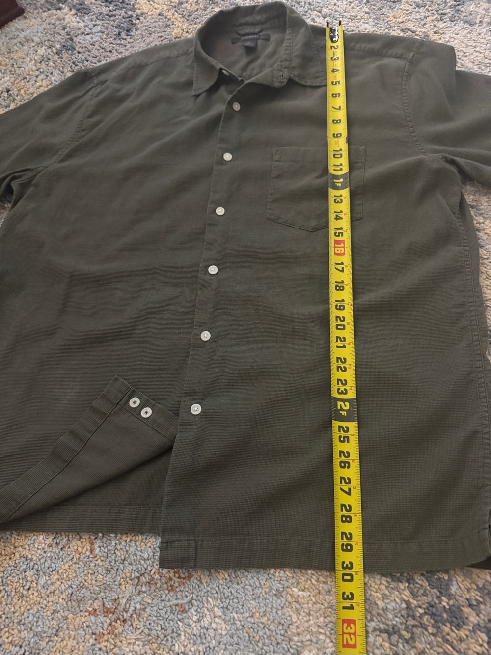 Men’s Express XL Olive Green Short Sleeve Button-Down Shirt with Breast Pocket - Picture 8 of 9